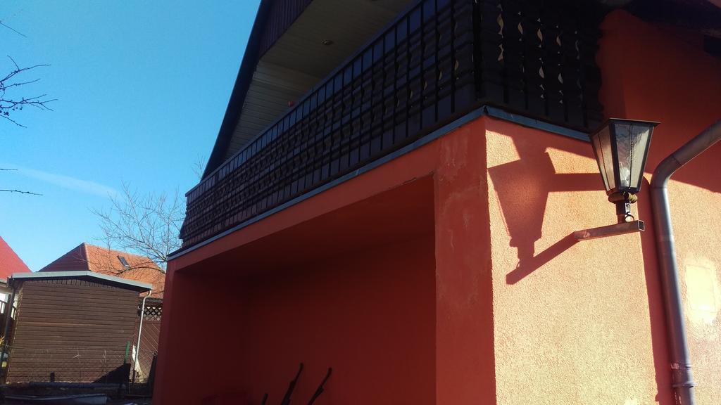 וארן Landhaus Mecklenburg מראה חיצוני תמונה